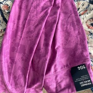 Dick’s sporting goods mid rise tight yoga pants new with tags